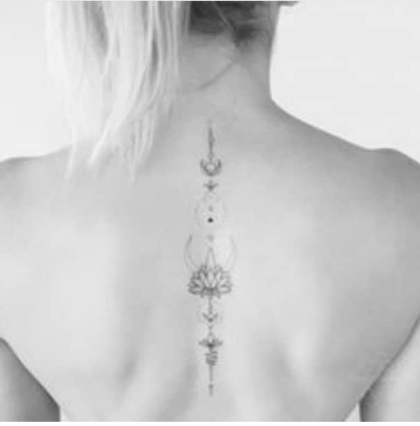 11 Flower Spine Tattoo Ideas That Will Blow Your Mind  alexie