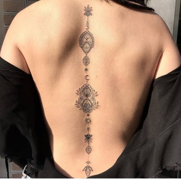 12 Elegant Spine Tattoo Ideas That Are Totally Mesmerizing And Painful  Looking  Indie88