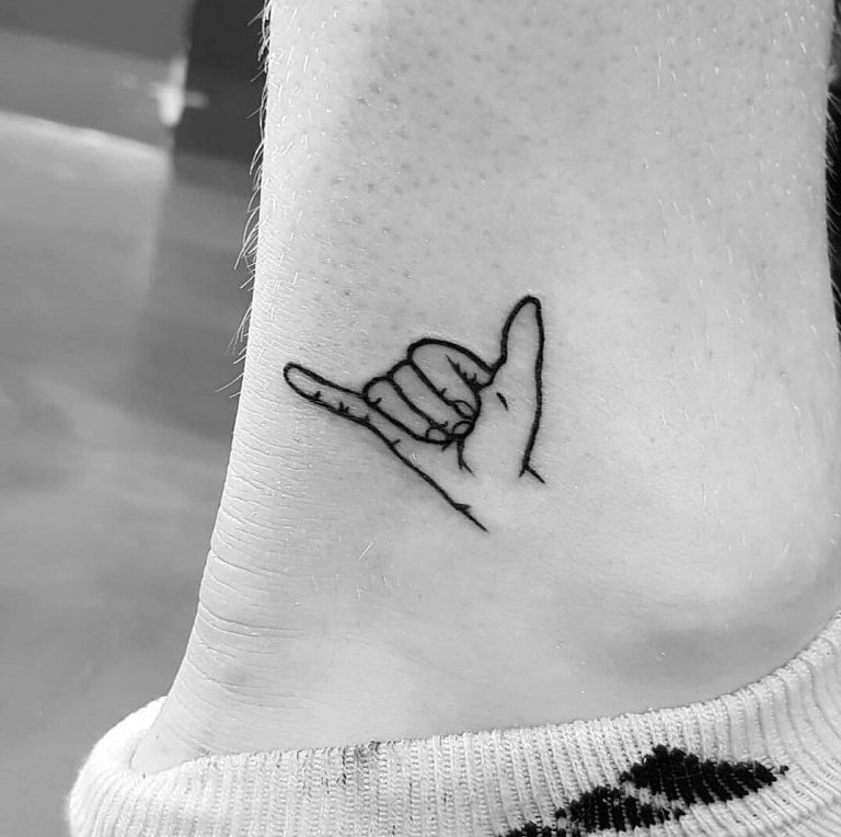30+ Trendy Ankle Tattoo Designs - The XO Factor