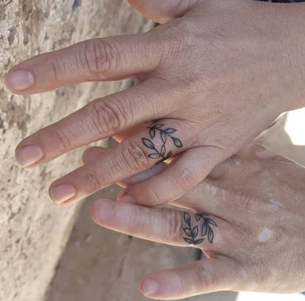 30 Lovely Ring Tattoo Designs For Couples - The XO Factor