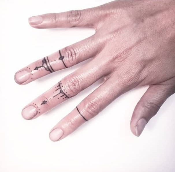 ring tattoo