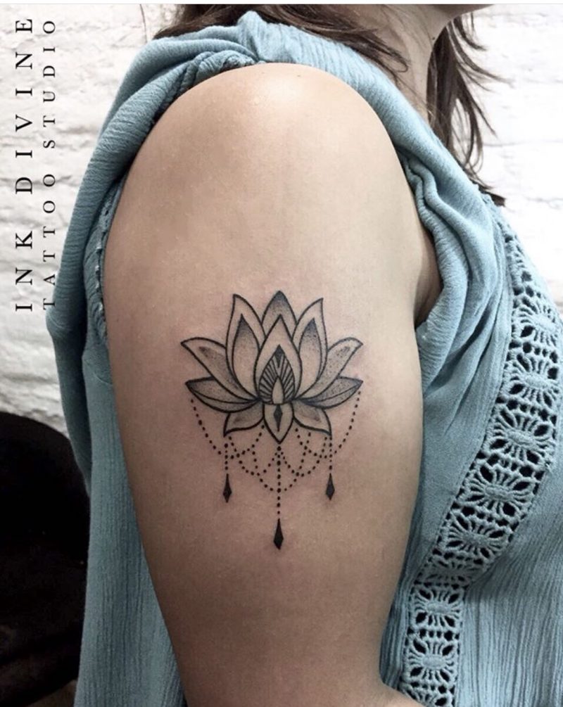 30+ Lovely Lotus Flower Tattoo Designs - The XO Factor
