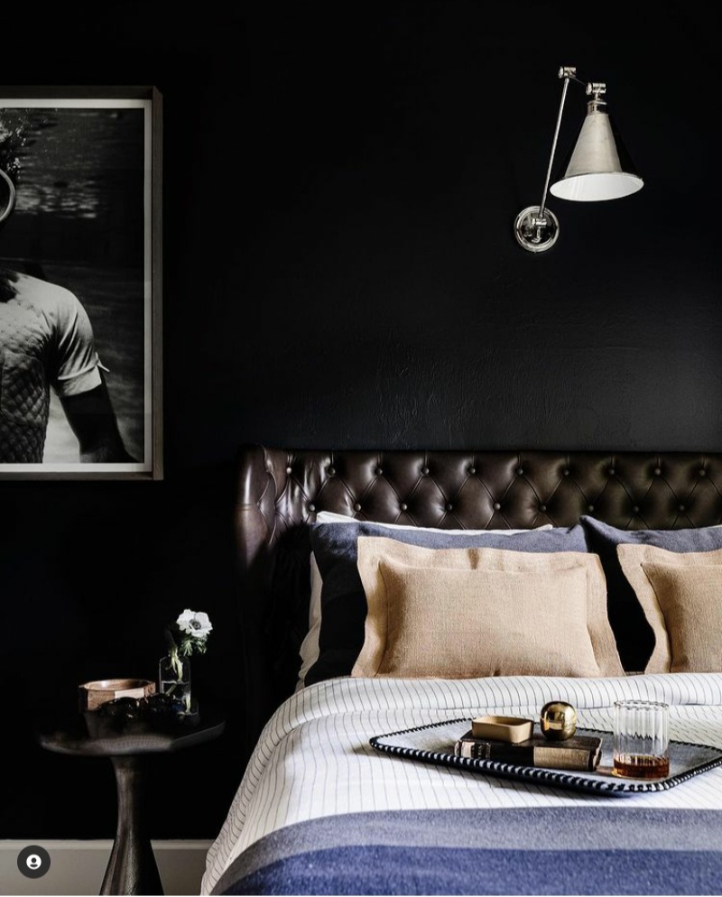 Cool Dark Bedroom Decor Ideas
