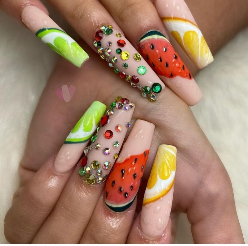Fruit nails for summer 2022