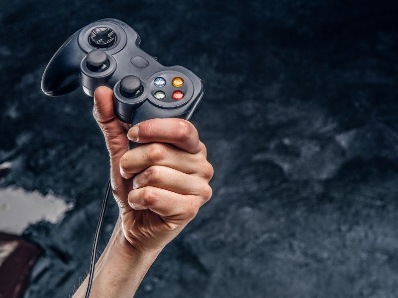 6 tips to become a video gaming professional