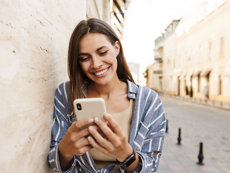 50 Heartwarming Christmas Messages For Boyfriend To Melt His Heart